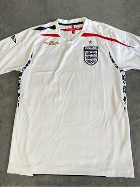 ENGLAND 2007 2009 HOME FOOTBALL SOCCER JERSEY UMBRO Mens Medium